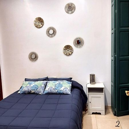 Apartamento Mon Cheri Malaga Bagian luar foto